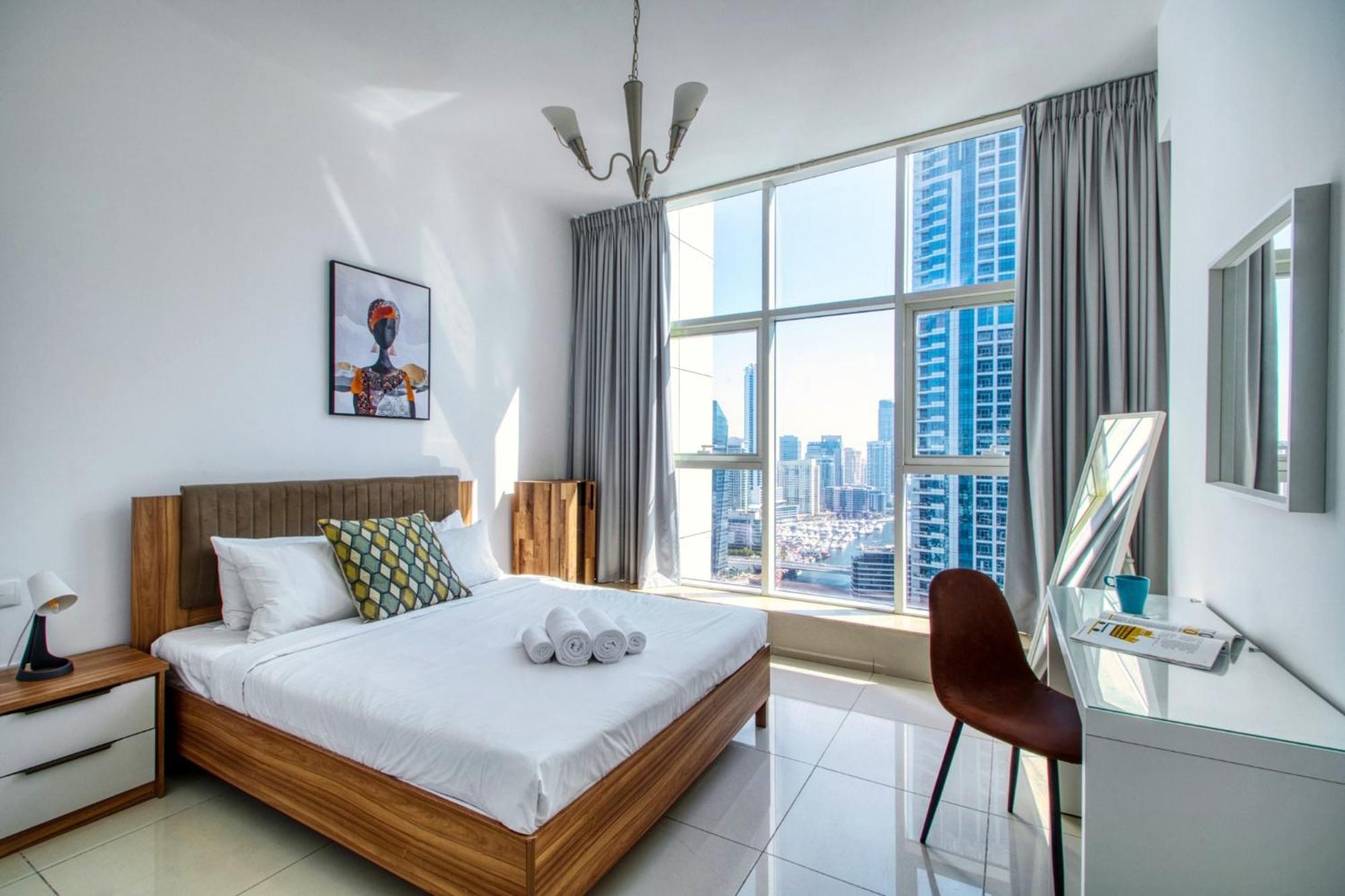 Appartamento Iconic 2Br With Marina Views Dubai Esterno foto