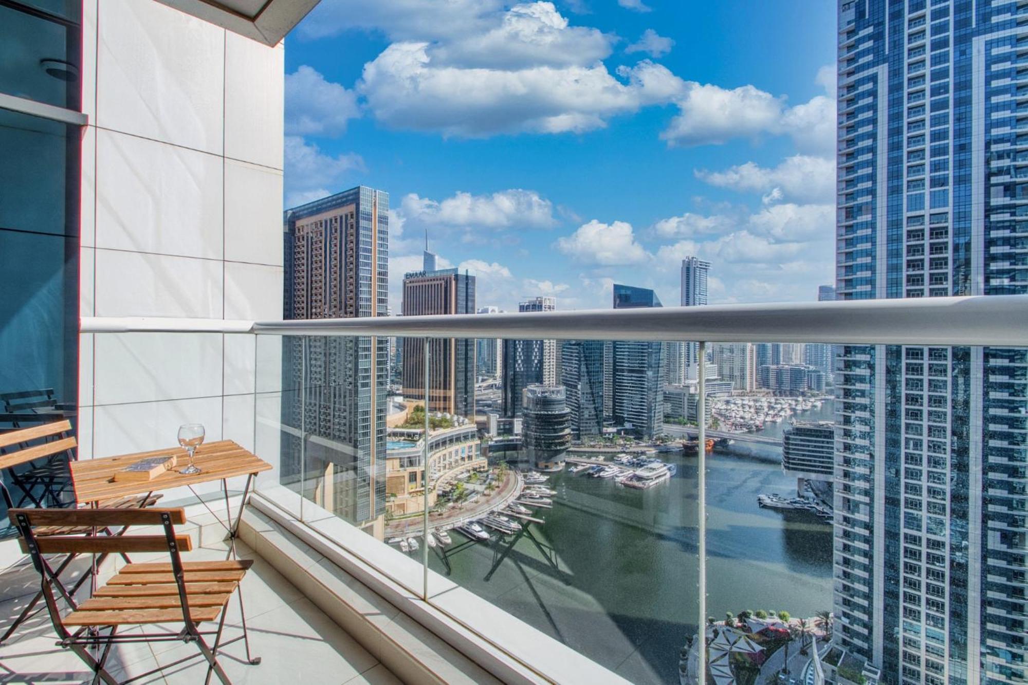 Appartamento Iconic 2Br With Marina Views Dubai Esterno foto